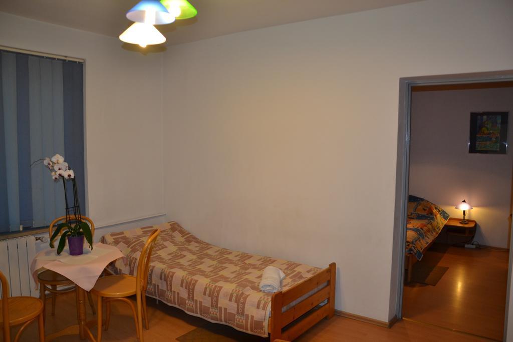 Hotel Monttis Sucha Beskidzka Quarto foto